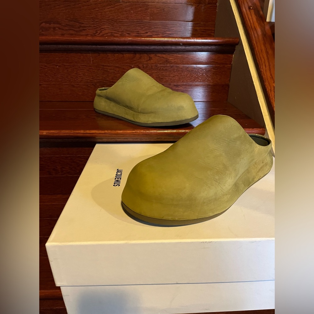 Men’s Jacquemus Suede Mules